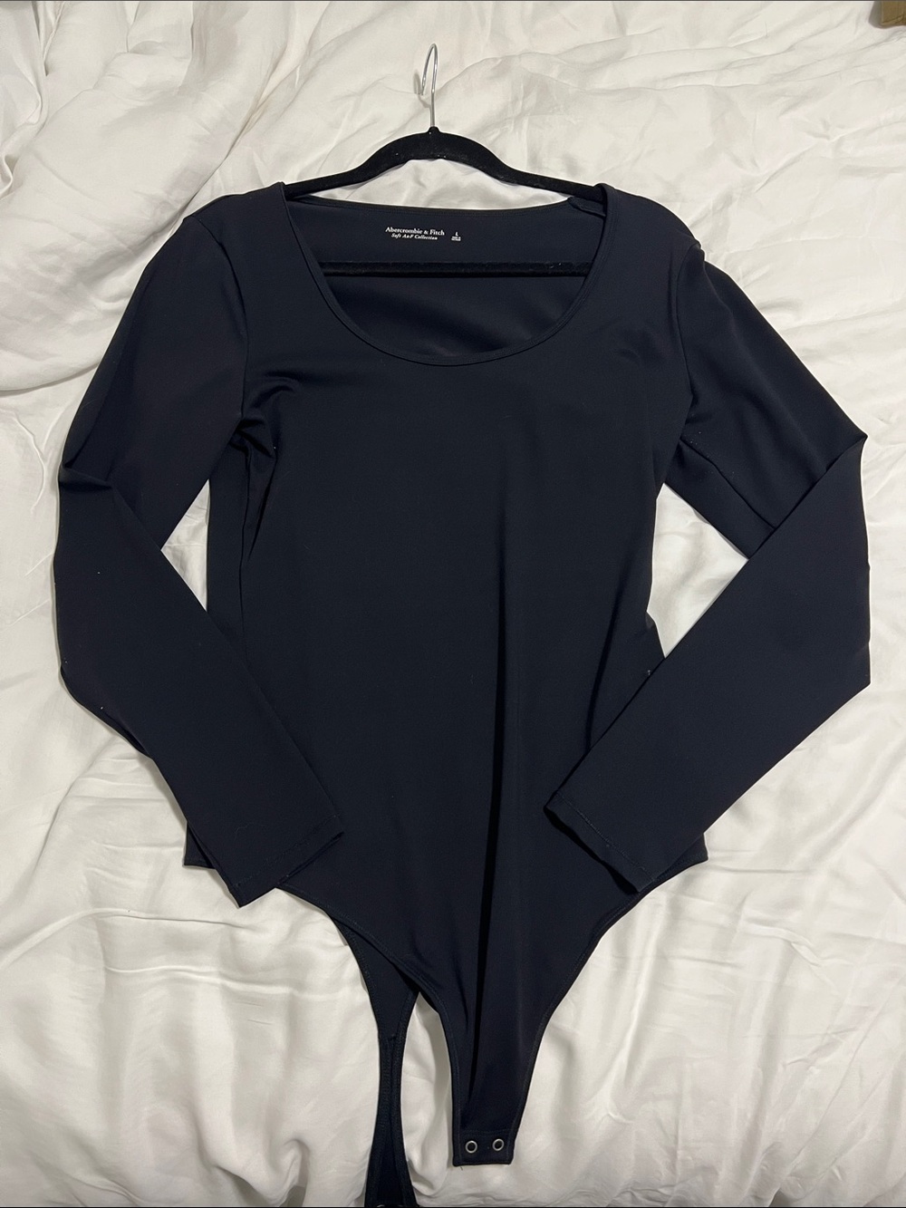Abercrombie & Fitch Black Long-Sleeve Scoop Bodysuit